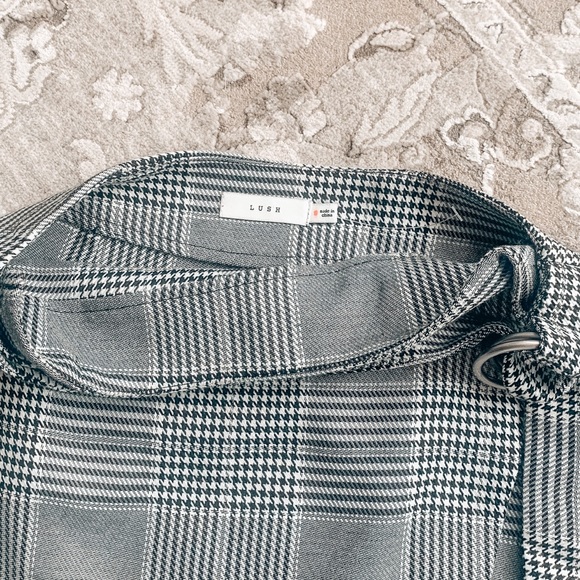 Lush Plaid Wrap Skirt - Picture 4 of 4